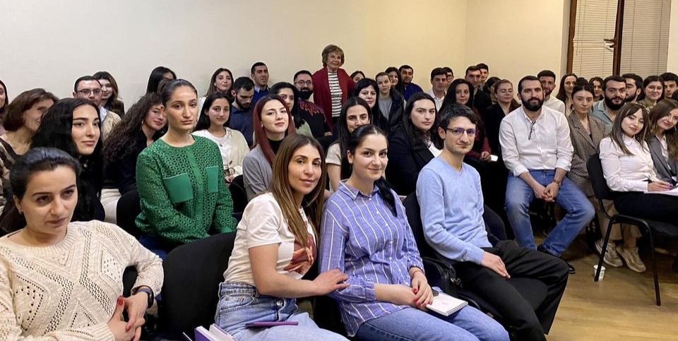 additional pictures 4.png